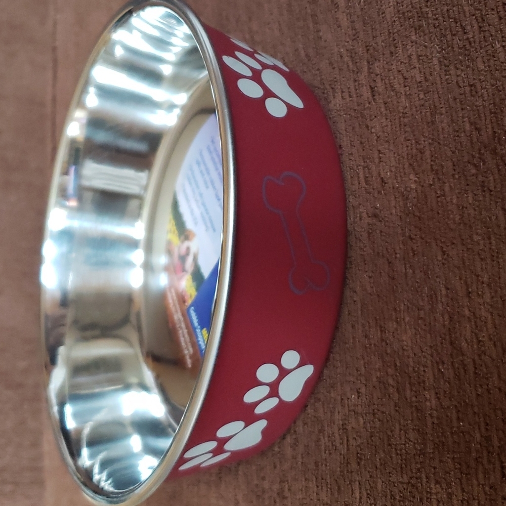 Pet food bowl